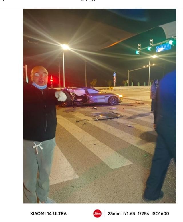 一连串事故揭示小米SU7卓越安全性能与智能驾驶挑战